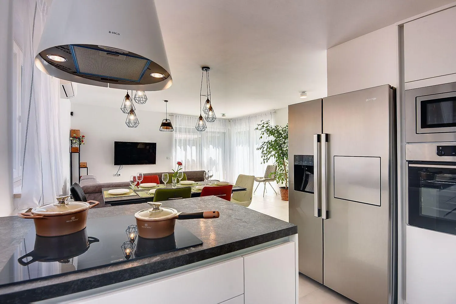Holiday home Moderne Villa Mit Privatem Pool, Sonnenterrasse Nur 2 Km Vom Strand Medulin
